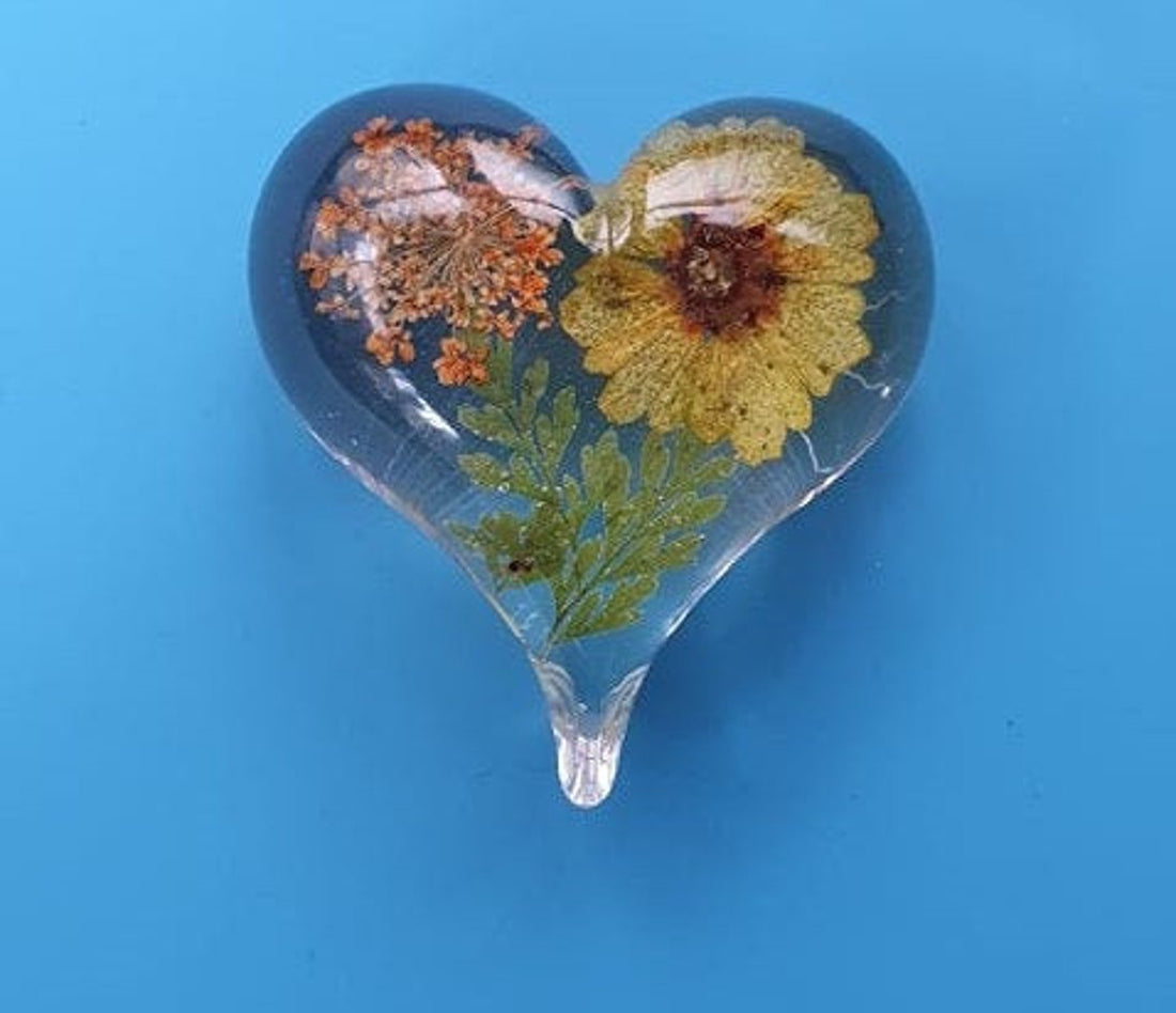 2 in 1 Designer Matte Heart Tea Light small