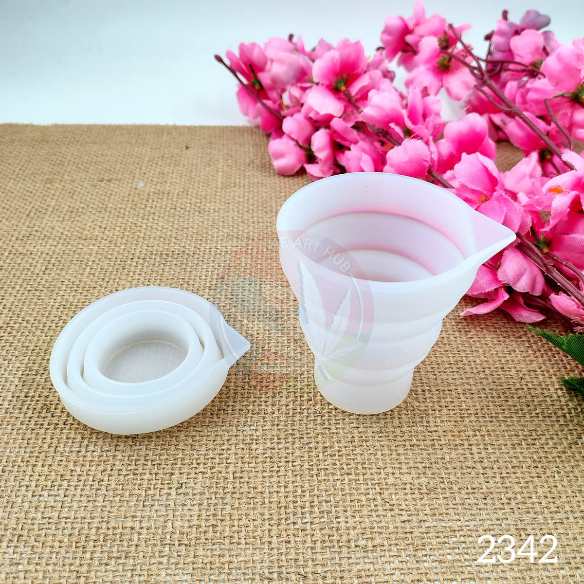 100ML folding mixing & measuring cup mould
