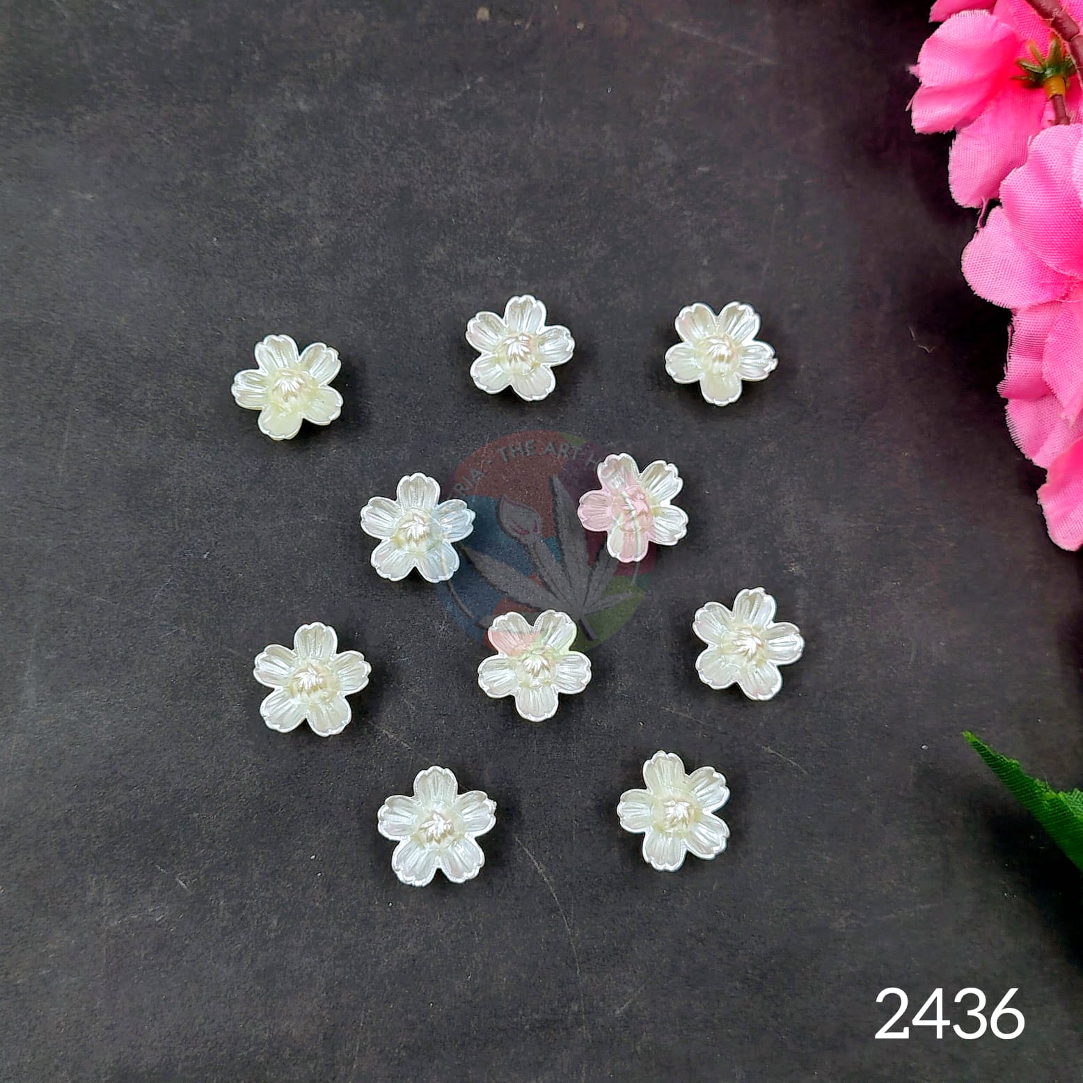Pearl White Flower - Pack of 10