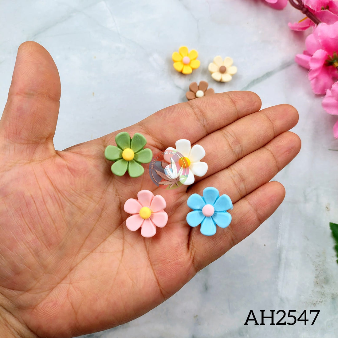 3D decorative matte daisy flowers