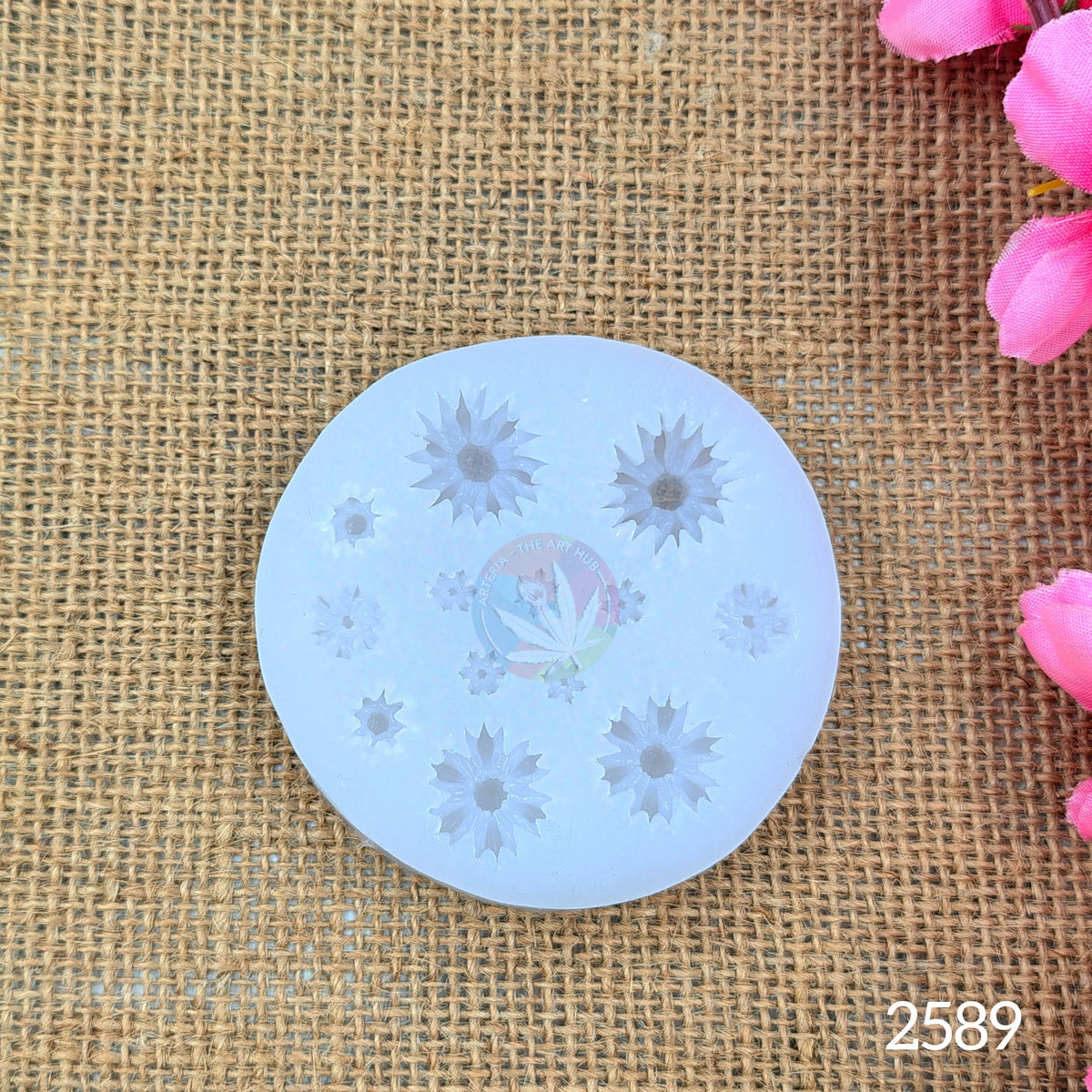 10 Cavity 3D Flower Mould